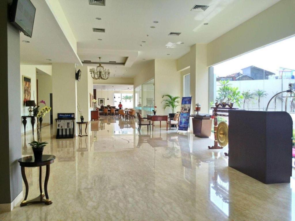 Horison Hotel Sukabumi Dış mekan fotoğraf