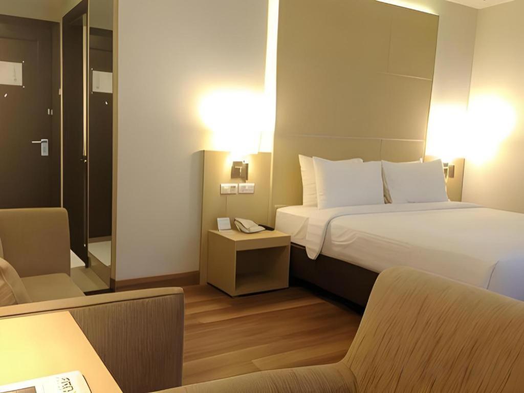 Horison Hotel Sukabumi Dış mekan fotoğraf