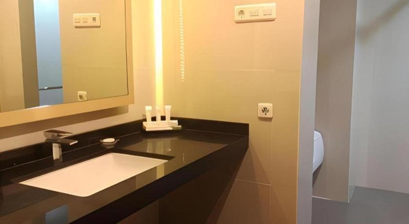 Horison Hotel Sukabumi Dış mekan fotoğraf