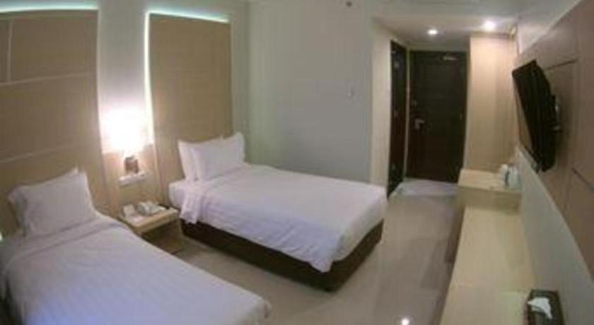 Horison Hotel Sukabumi Dış mekan fotoğraf