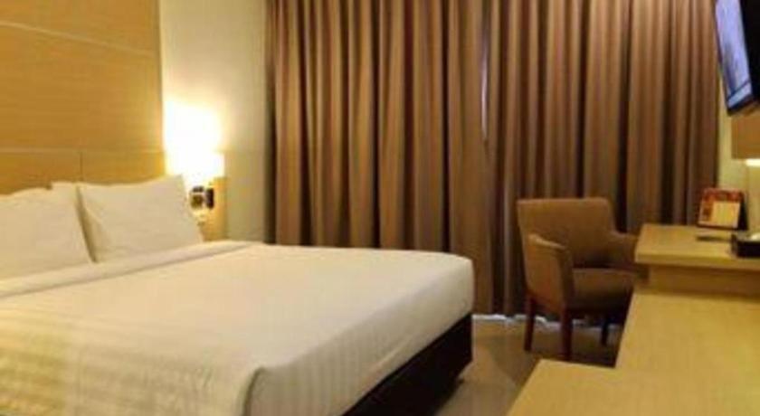 Horison Hotel Sukabumi Dış mekan fotoğraf