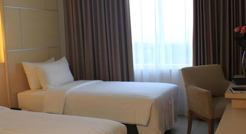 Horison Hotel Sukabumi Dış mekan fotoğraf