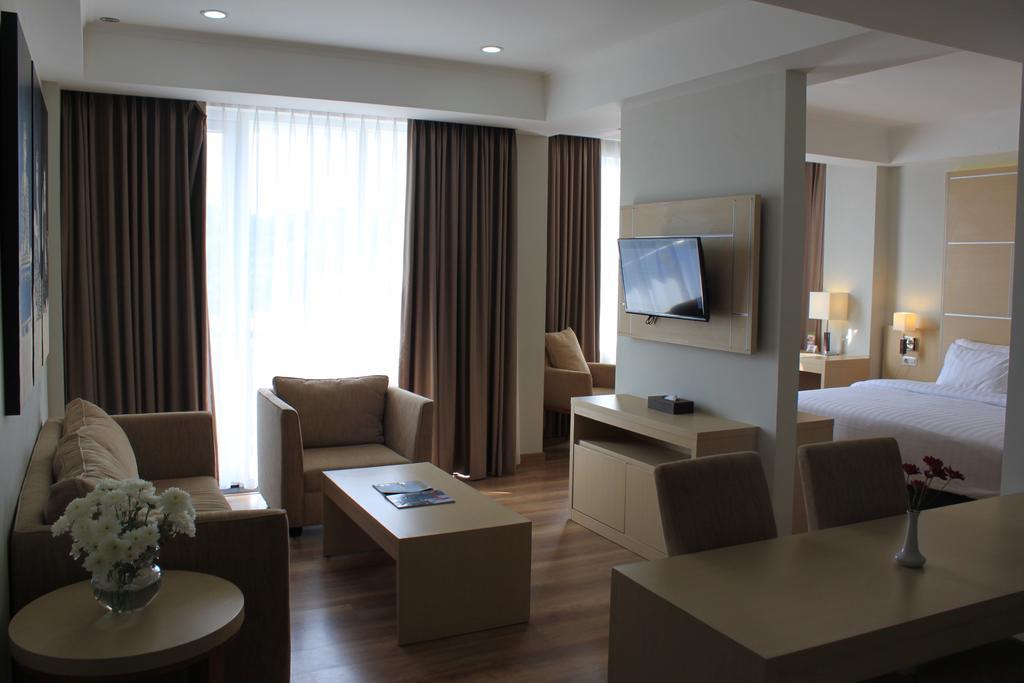 Horison Hotel Sukabumi Dış mekan fotoğraf